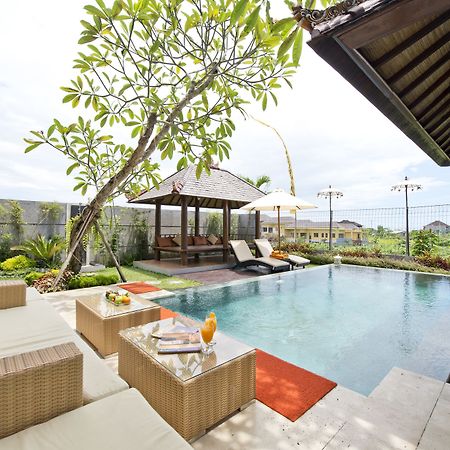 Paddy View Villa Kuta Lombok Eksteriør billede