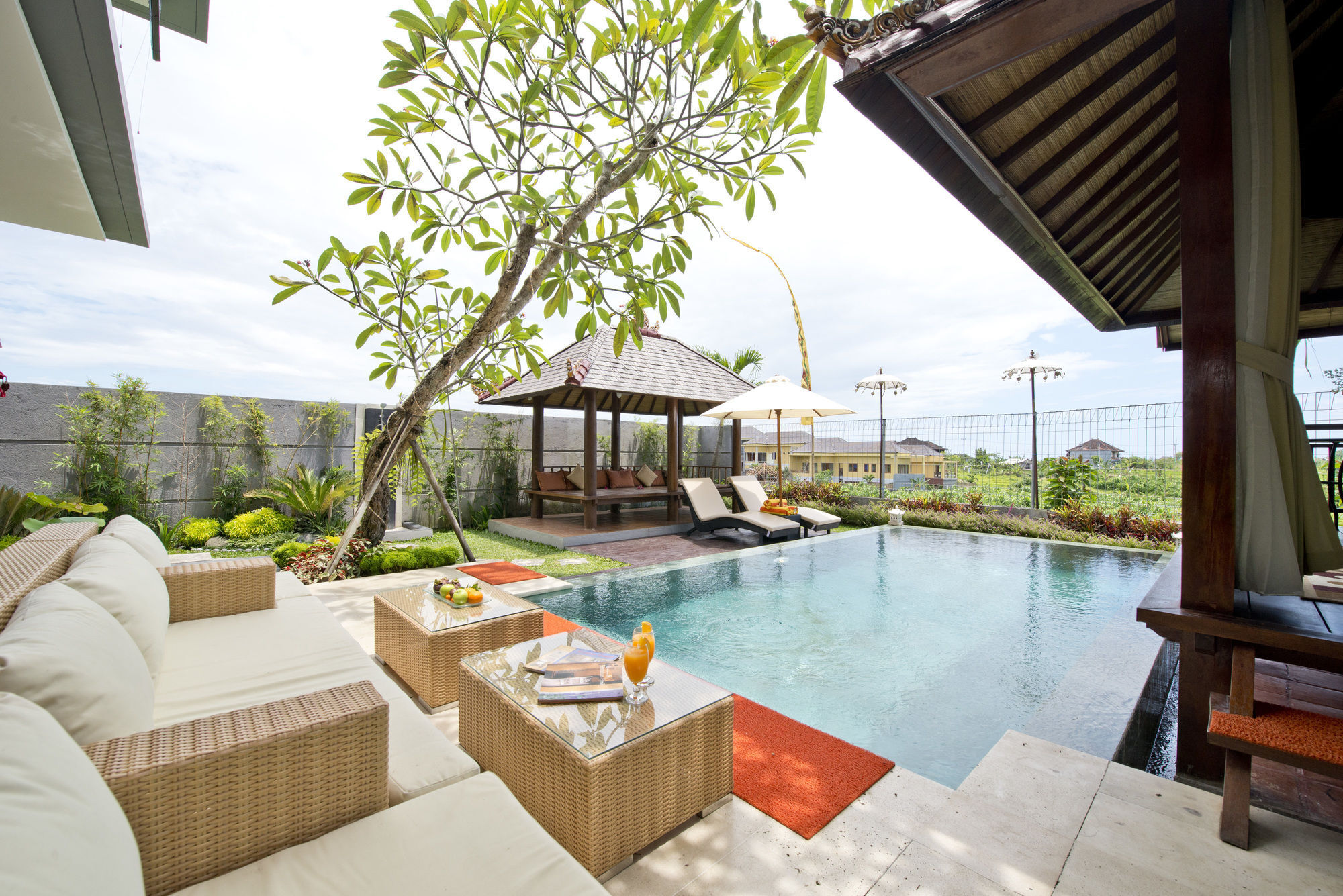 Paddy View Villa Kuta Lombok Eksteriør billede